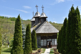 Mănăstirea Pârvești