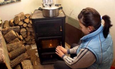 Prin PNRR, România s-a angajat să RENUNȚE la încălzirea cu lemne - News Moldova
