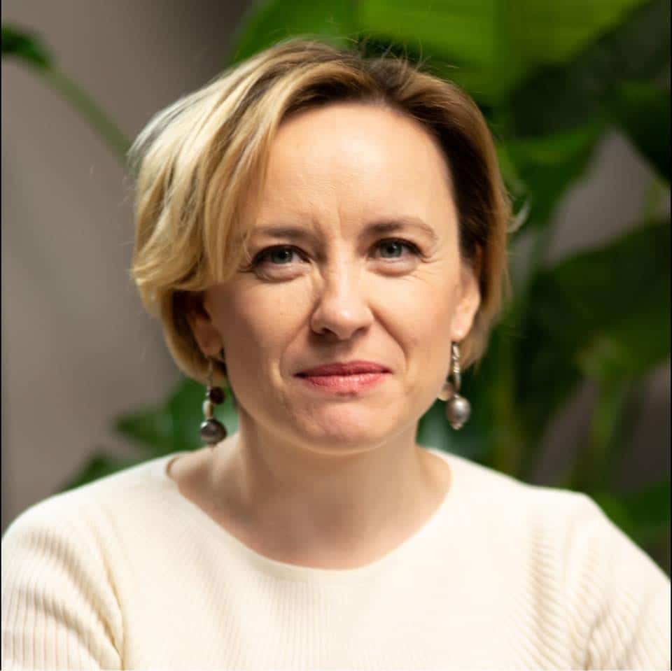 2023 | PARLAMENTARII la RAPORT: Cosette Paula CHICHIRĂU, deputat USR de IAȘI - News Moldova