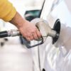 preturile-benzinei-si-motorinei,-majorate-cu-5-bani-pe-litru-–-moldova-invest