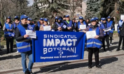 Proteste la Botoșani! Asistenții personali, care îngrijesc persoane cu dizabilități, au ieșit în stradă - News Moldova