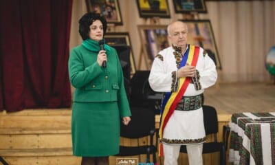 Deputatul PNL Angelica Fădor, prezentă la Festivalul Național al Ouălor Încondeiate de la Ciocănesti - News Moldova